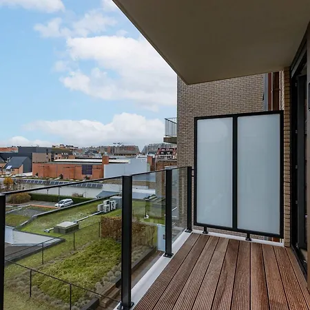 Huswell - Modern In Center Apartmán